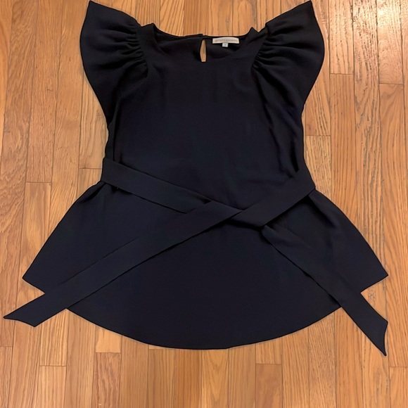 Kimi + Kai Maternity Navy Flutter Short Sleeve Top - Small - Picture 1 of 3